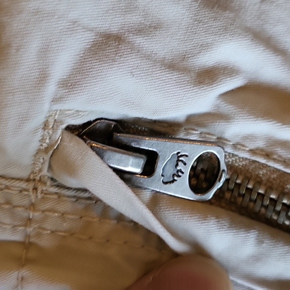 Men's Buffalo David Bitton Shorts, Size 34W - Picture 9 of 10